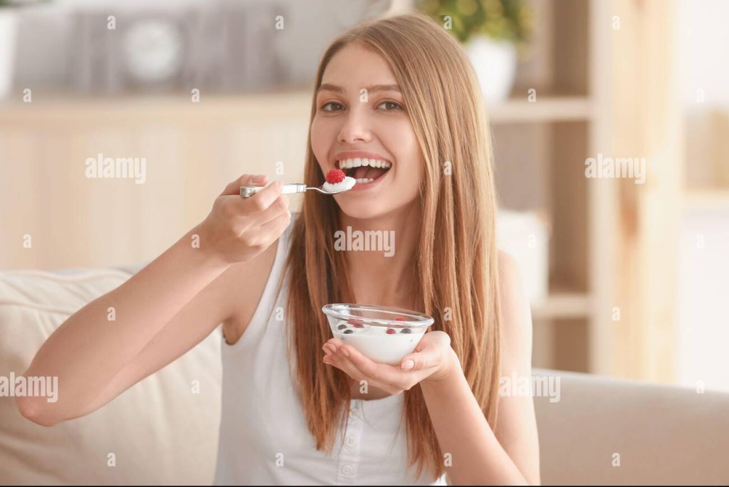 Yaourt maison au sperme : la recette Marmitronche la plus&nbsp;DÉLICIEUZ